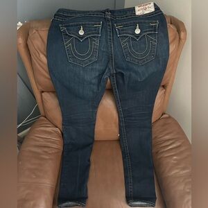 True Religion Women's Dark Blue Skinny Jeans with Signature Back Pockets Size 31